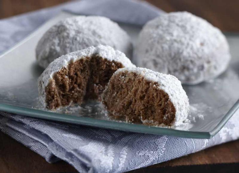Chocolate Cinnamon Snowballs - Durkee